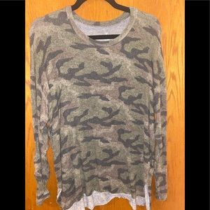 American Eagle long sleeve thin sweater